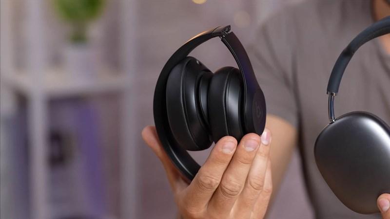 Beats Studio Pro có tổng thể khá nhỏ gọn chỉ 260 g