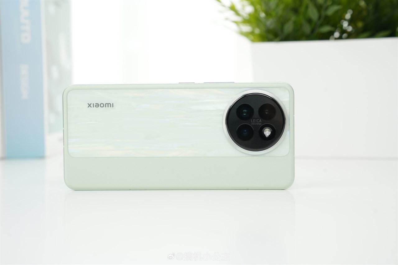 Mình mong Xiaomi 14 CIVI sẽ được ra mắt tại thị trường Việt Nam với tên Xiaomi 14 Lite (ảnh minh họa: Xiaomi CIVI 4 Pro). Nguồn: Weibo.