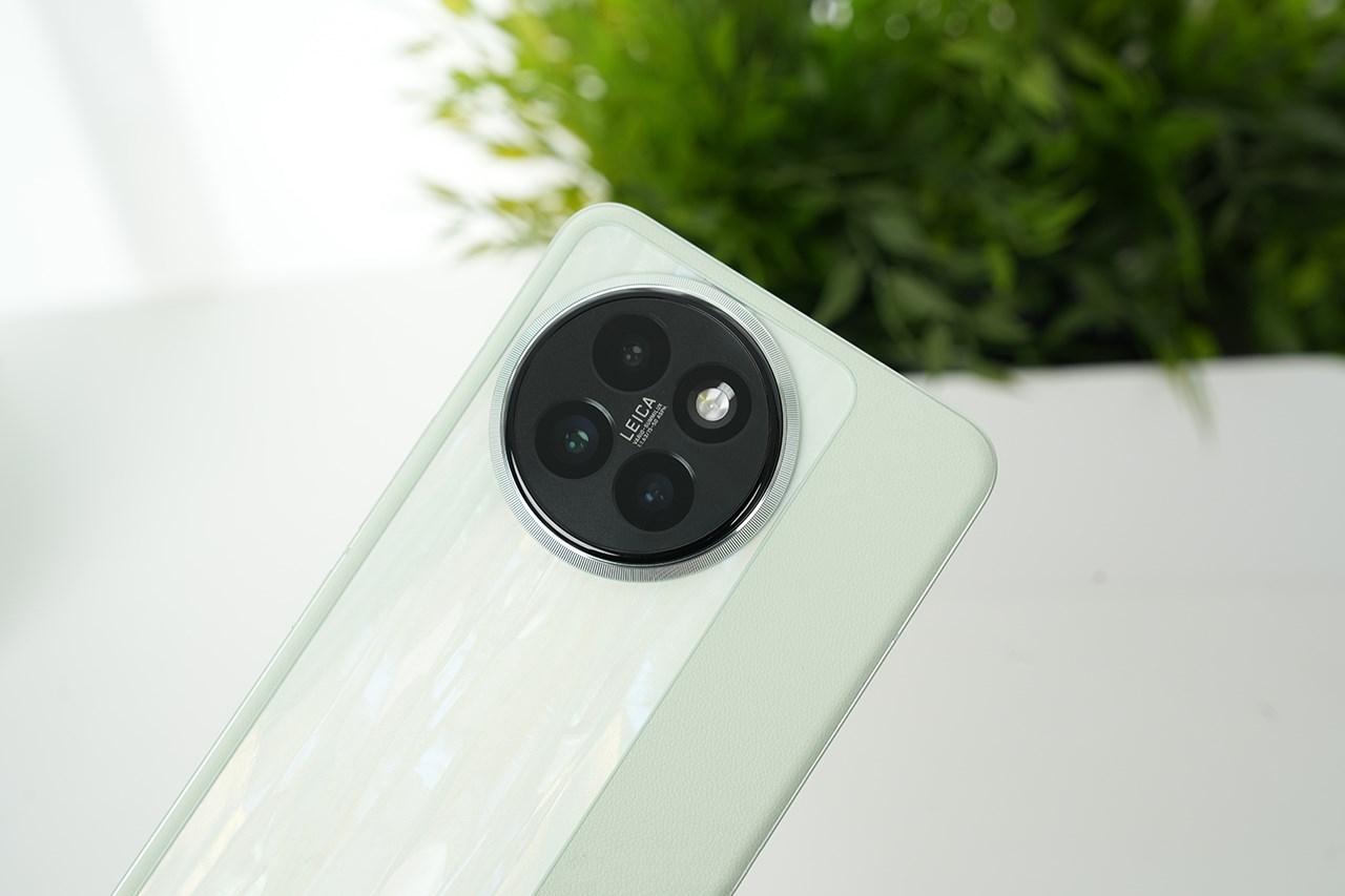 Xiaomi 14 CIVI sẽ được trang bị 4 camera sau có độ phân giải rất cao (ảnh minh họa: Xiaomi CIVI 4 Pro). Nguồn: Weibo.