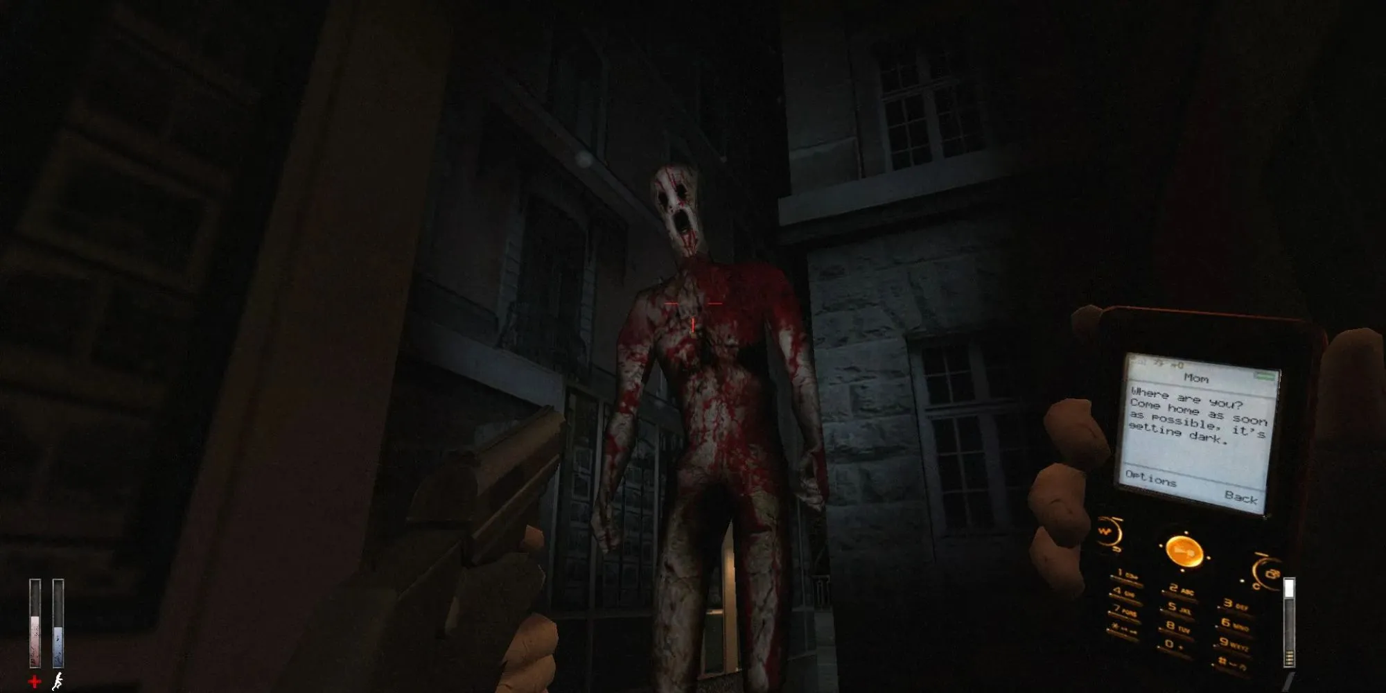Khung cảnh kinh dị, u ám trong gameplay của Cry of Fear