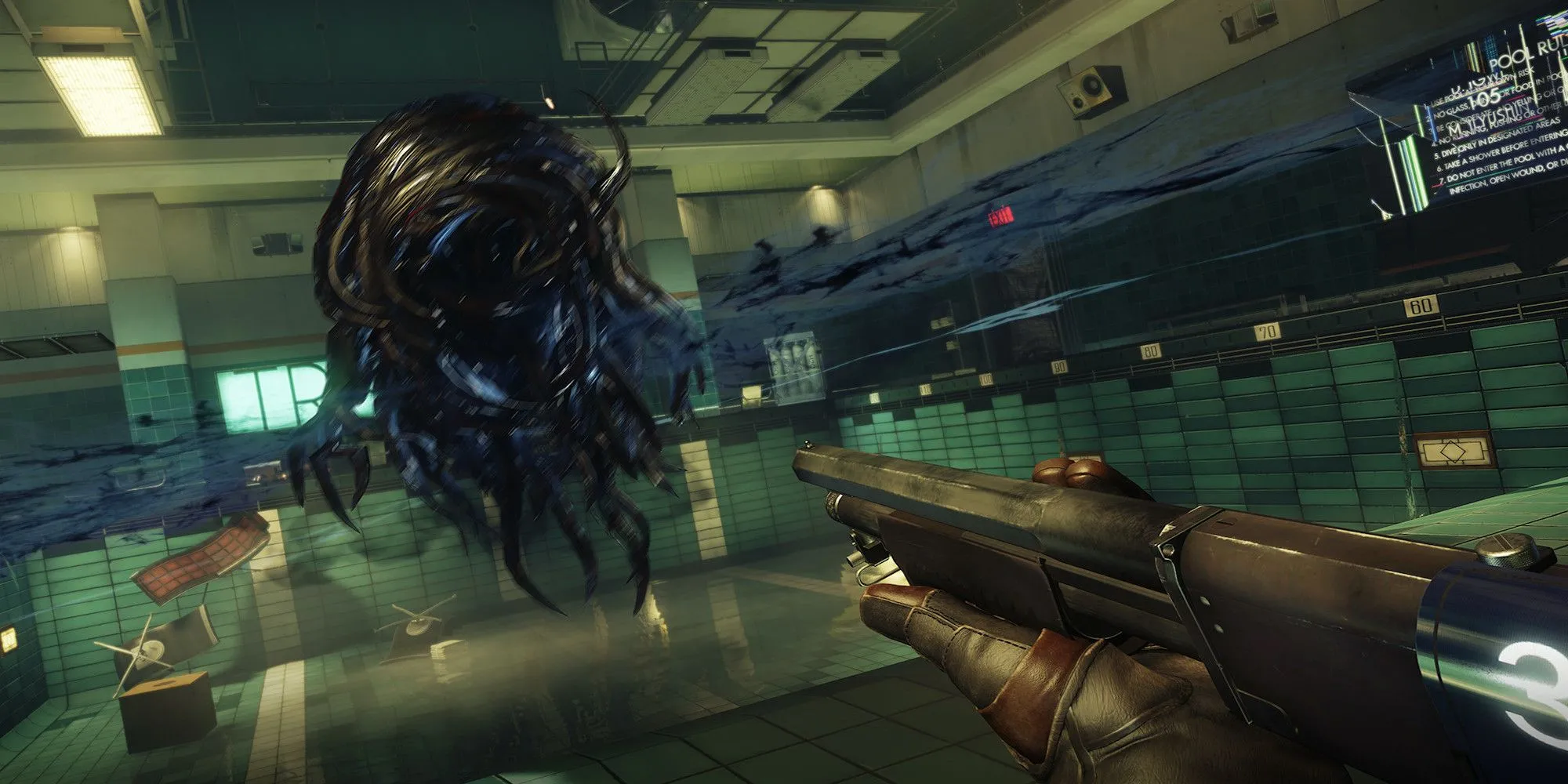 Nhân vật chính chiến đấu với Typhon trong game Prey 2017
