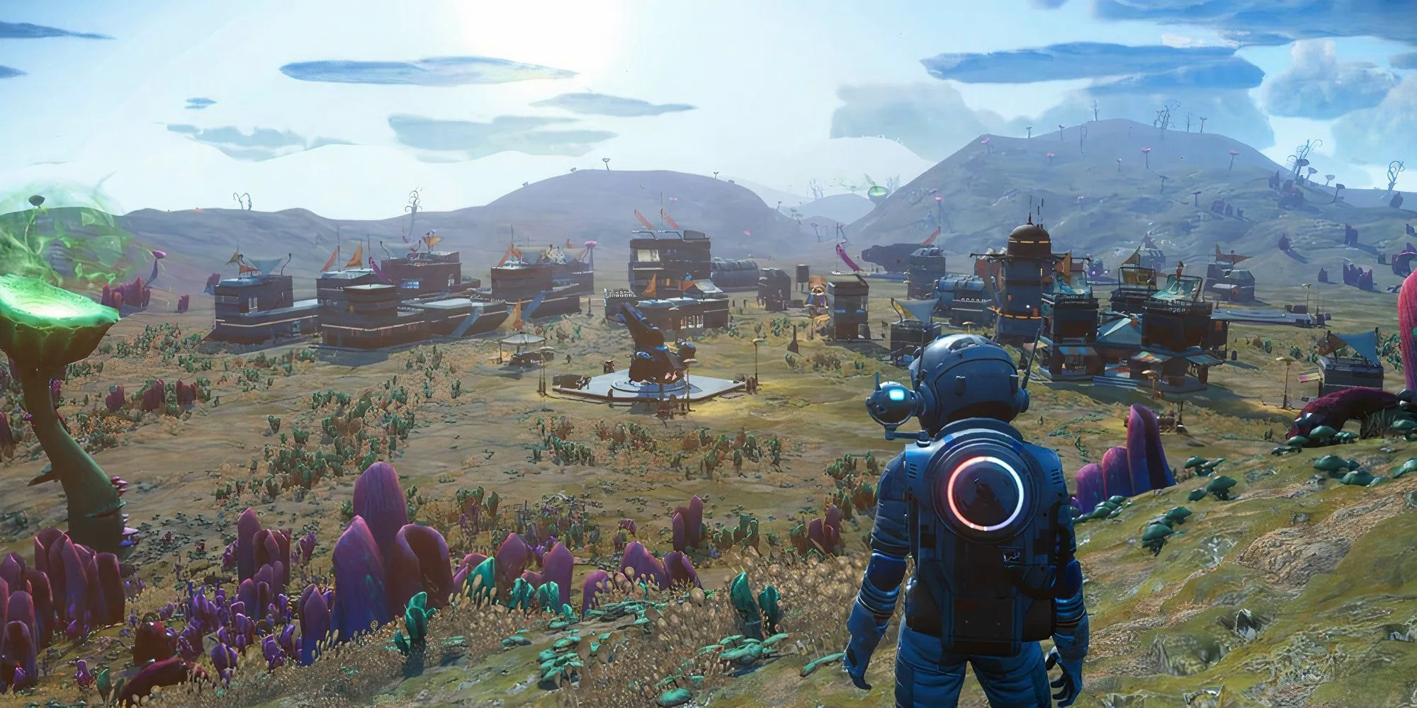 Phi thuyền khám phá một hành tinh xa lạ trong No Man's Sky, tựa game đã có màn lột xác ngoạn mục sau khởi đầu thảm họa.