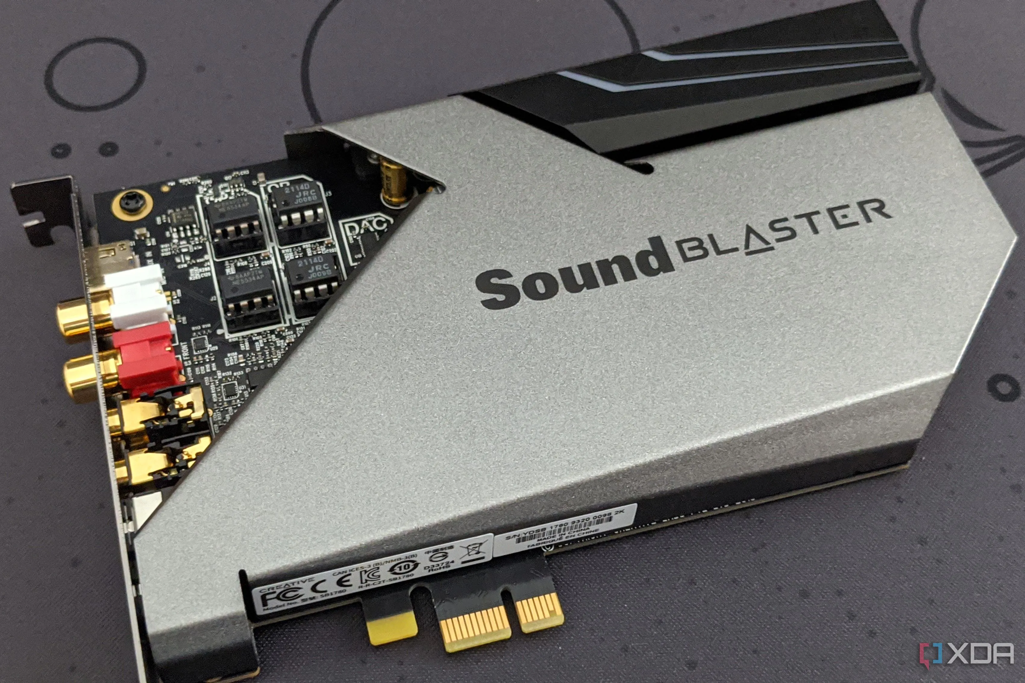 Card sound rời Sound Blaster AE-9 — ví dụ cho người chuyên về âm thanh, không bắt buộc với game thủ bình thường