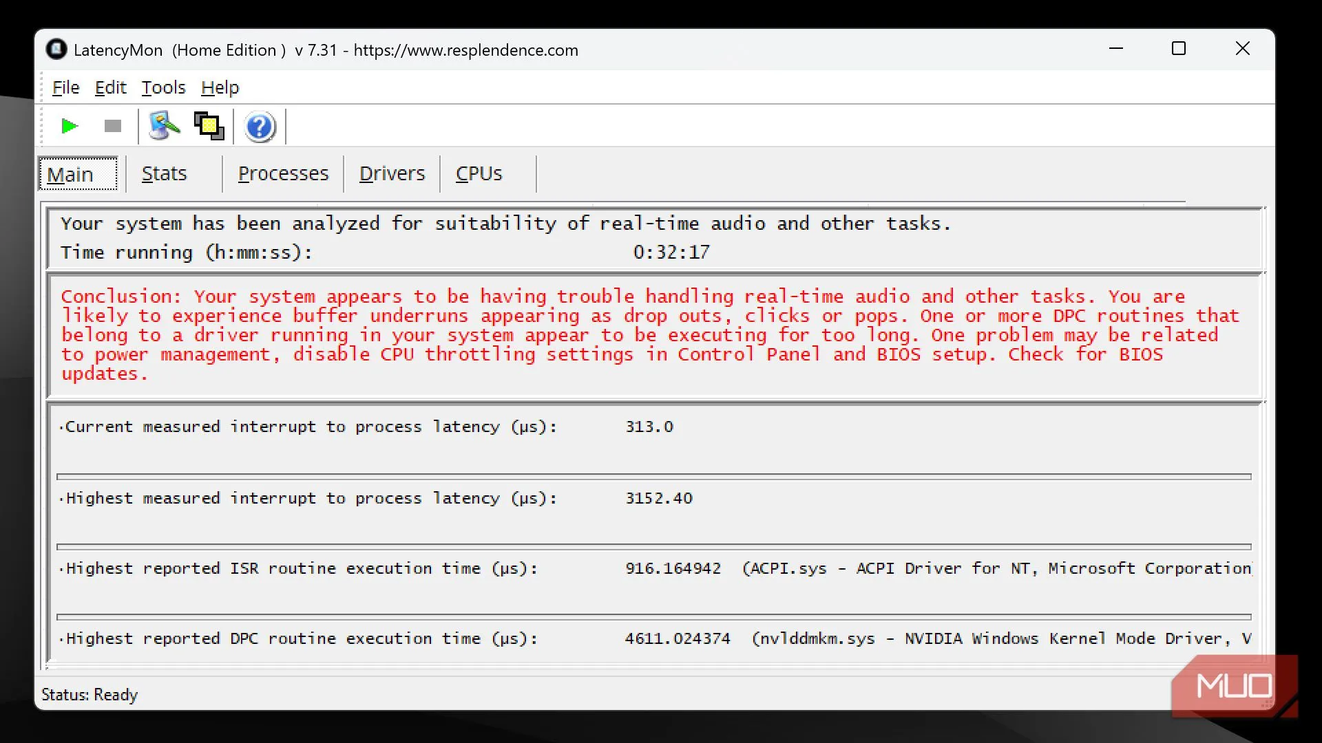 Giao diện LatencyMon chạy trên Windows 11, hiển thị báo cáo DPC và ISR.