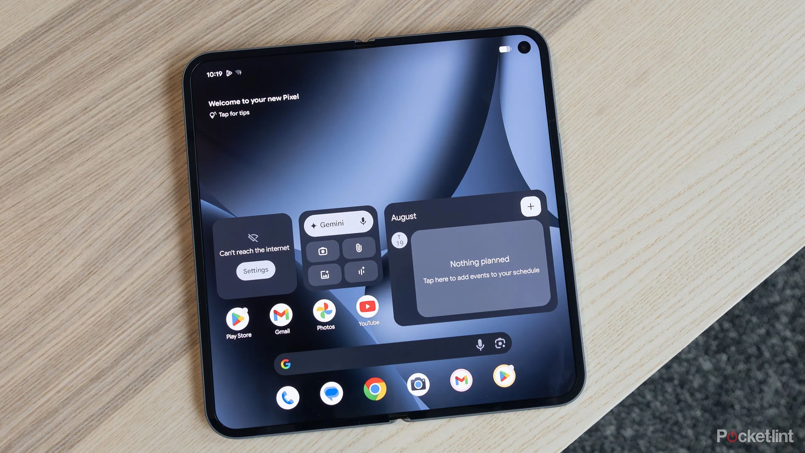 Pixel 10 Pro Fold mở màn hình trong thử nghiệm